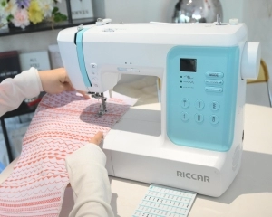 Review Máy Gia Đình Riccar H30E: Máy May Điện Tử Hiện Đại, Dễ Dùng