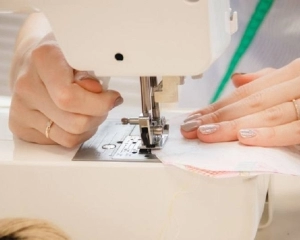 Máy May Gia Đình Không Ăn Chỉ Dưới: Nguyên Nhân Và Cách Khắc Phục