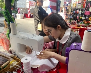 Có Nên Mua Máy May Mini Gia Đình? Khám Phá Ưu Điểm Và Cách Chọn Chuẩn