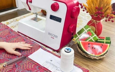 May Đồ Tại Nhà Nên Mua Máy May Cơ Hay Điện Tử Sẽ Tốt Hơn?