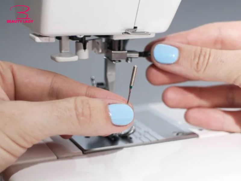 Các bước lắp kim máy may gia đình đúng cách